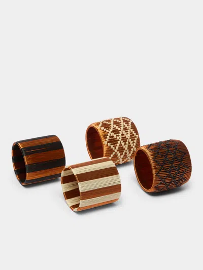 Casalatina Pacifico Handwoven Werregue Palm Napkin Rings (set Of 4) In Multi