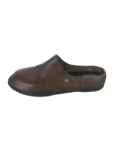 Pre-owned Casey Casey Leather Mules In Green