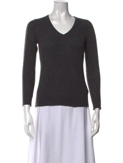 Pre-owned Cashmere Company Cashmere V-neck Sweater In Grey