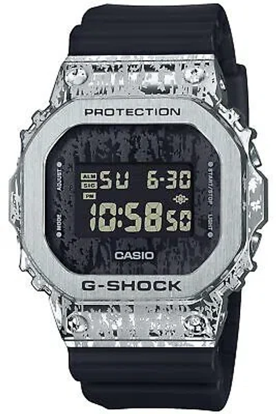 Pre-owned Casio G-shock Gm-5600gc-1jf Grunge Camouflage Series Metal Bezel Watch 43.2mm