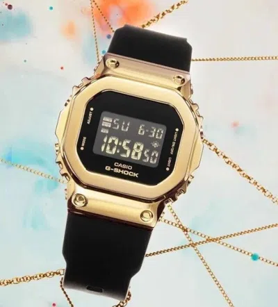 Pre-owned Casio G-shock Gm-s5600gb-1d Gold Tone Black Resin Digital Ladies Fashion Watch
