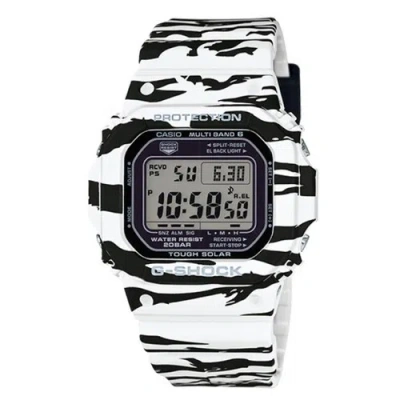 Pre-owned Casio G-shock Tiger Camo Dial Unisex Watch Gw-m5610bw-7 Blackwhite Resin Digital