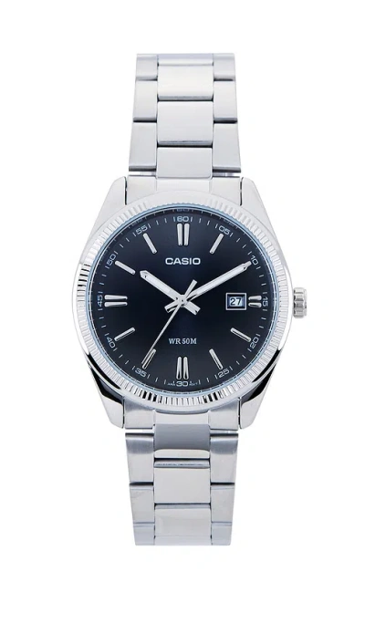 Casio Mtp1302 Series Watch In 银白色&黑色