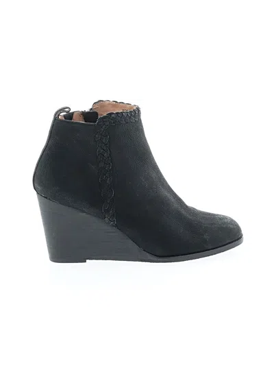 Pre-owned Caslon Ankle Boots In Black