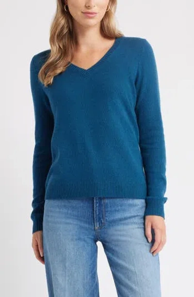 Caslon ® Cashmere V-neck Sweater In Blue