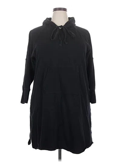 Pre-owned Caslon Poncho In Black