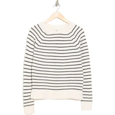 Caslon ® Raglan Sleeve Sweater In Beige- Grey Nora Stripe