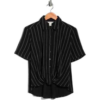 Caslon ® Twist Front Short Sleeve Shirt In Black- Ivory Rita Stripe