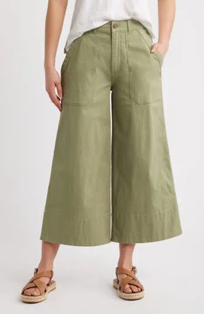Caslon ® Wide Leg Crop Twill Pants In Green