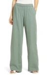Caslon ® Wide Leg Pull-on Linen Blend Pants In Green Dune
