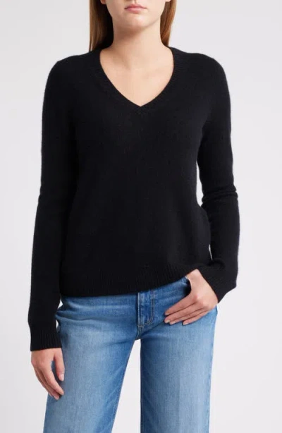 Caslonr Caslon(r) Cashmere V-neck Sweater In Black Rock