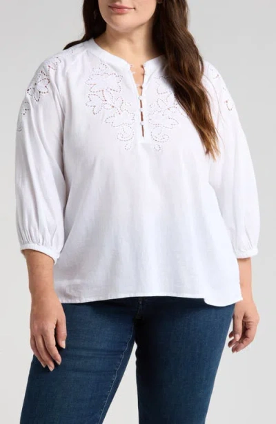 Caslonr Caslon(r) Embroidered Cutwork Split Neck Linen Blend Popover Top In White