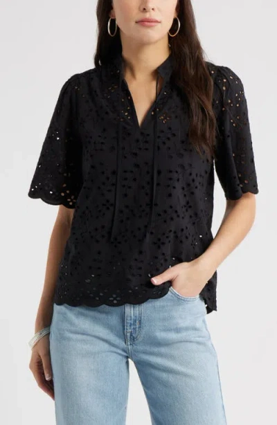 Caslonr Caslon(r) Eyelet Split Neck Cotton Top In Black