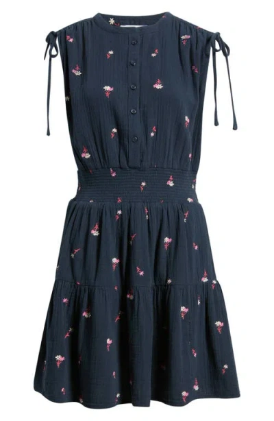 Caslonr Caslon(r) Floral Embroidered Sleeveless Cotton Gauze Dress In Blue
