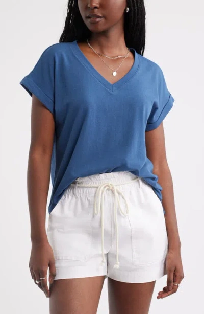 Caslonr Caslon(r) Roll Cuff V-neck T-shirt In Blue