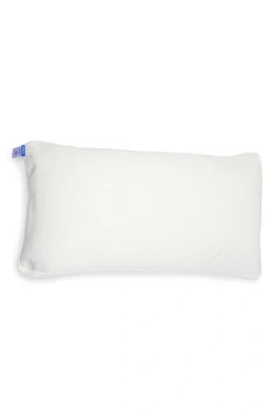 Casper The Essential Cooling Pillow In White