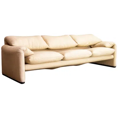 Pre-owned Cassina Maralunga 3-seat Sofa By Vico Magistretti In Beige Linen,  1970s Italian In Brown