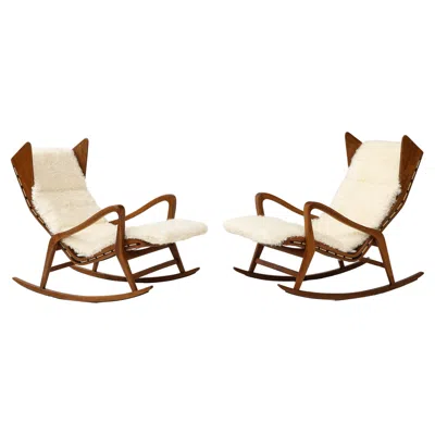 Pre-owned Cassina Walnut Rocking Lounge Chairs Model 572 In Ivory Kalgan Lambskin, 1950s In White