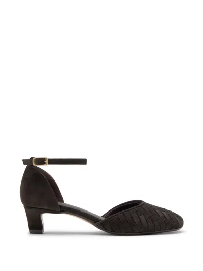 Castaã±er Artemisa Intrecciato Pumps In Black