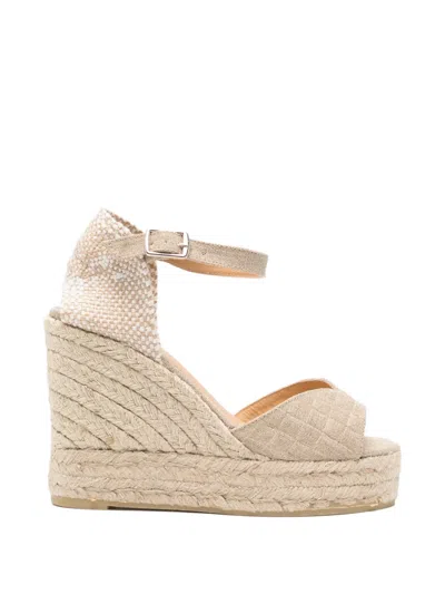 Castaã±er Buckle-fastening Wedge-heel Espadrilles In Nude