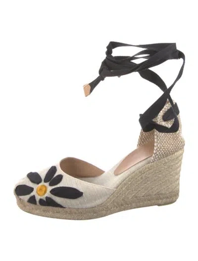 Pre-owned Castaã±er Canvas Colorblock Pattern D'orsay Pumps In Black