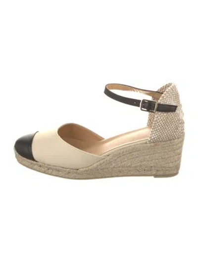 Pre-owned Castaã±er Canvas Colorblock Pattern D'orsay Pumps In Neutral