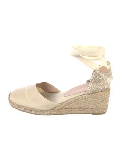Pre-owned Castaã±er Canvas Colorblock Pattern D'orsay Pumps In Neutral