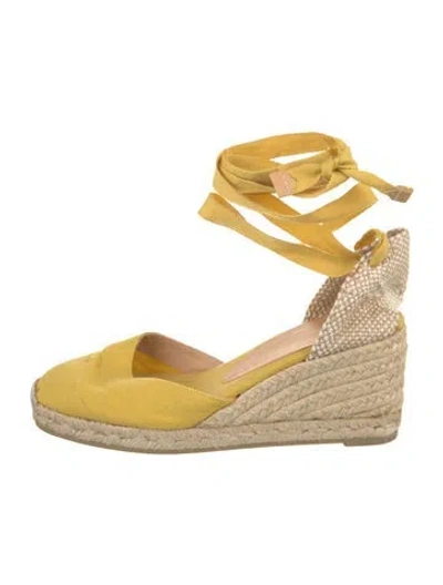 Pre-owned Castaã±er Canvas Colorblock Pattern D'orsay Pumps In Yellow