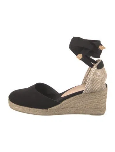 Pre-owned Castaã±er Canvas D'orsay Pumps In Black