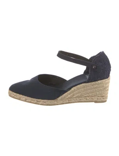 Pre-owned Castaã±er Canvas D'orsay Pumps In Blue