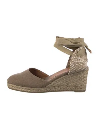 Pre-owned Castaã±er Canvas D'orsay Pumps In Neutral