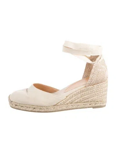 Pre-owned Castaã±er Canvas D'orsay Pumps In Neutral