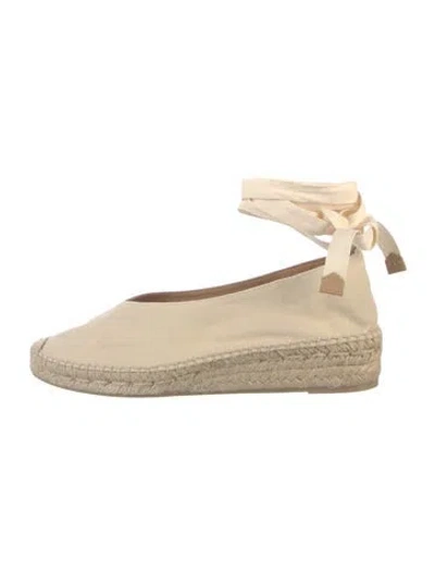 Pre-owned Castaã±er Canvas Espadrilles In Neutral