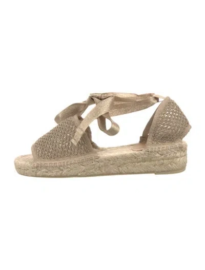 Pre-owned Castaã±er Canvas Espadrilles In Neutral