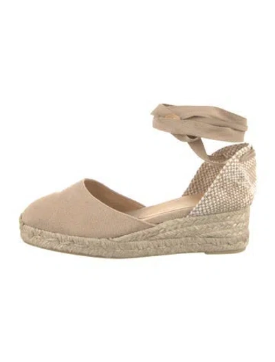 Pre-owned Castaã±er Canvas Espadrilles In Neutral