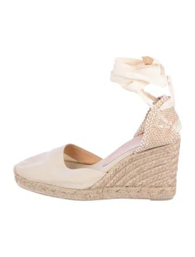 Pre-owned Castaã±er Canvas Pumps In Neutral