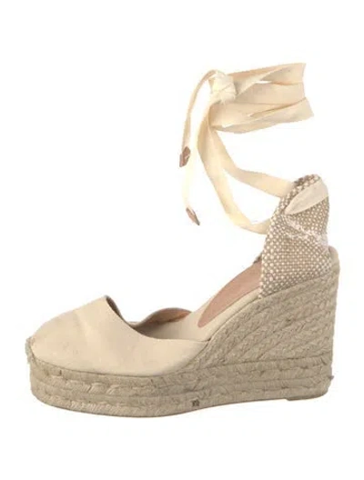 Pre-owned Castaã±er Canvas Pumps In Neutrals