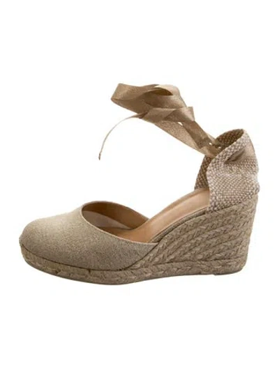 Pre-owned Castaã±er Canvas Pumps In Neutrals
