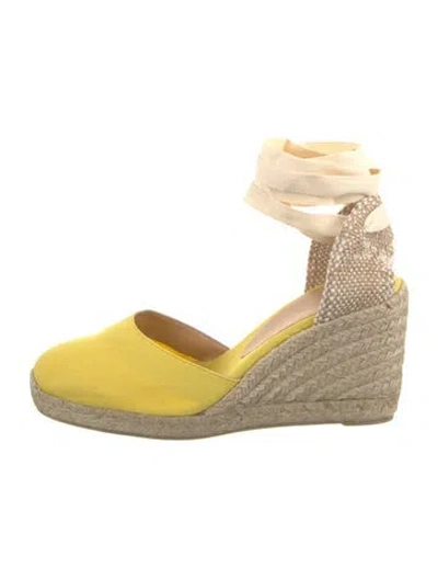 Pre-owned Castaã±er Canvas Pumps In Neutrals