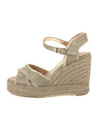 Pre-owned Castaã±er Canvas Raw-edge Trim Slingback Pumps In Neutral