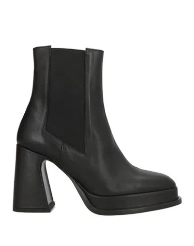 Castaã±er Castañer Woman Ankle Boots Black Size 5 Leather