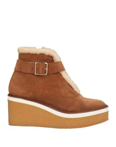 Castaã±er Castañer Woman Ankle Boots Camel Size 6.5 Leather In Sand