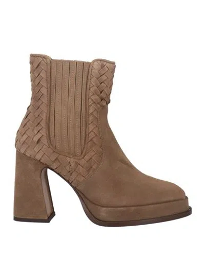 Castaã±er Castañer Woman Ankle Boots Taupe Size 7.5 Leather In Brown