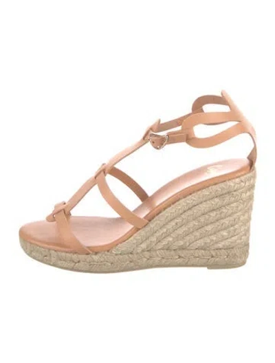 Pre-owned Castaã±er Leather T-strap Pumps In Neutral