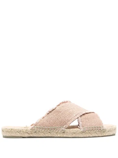 Castaã±er Palmera Raffia Sandals In Gold