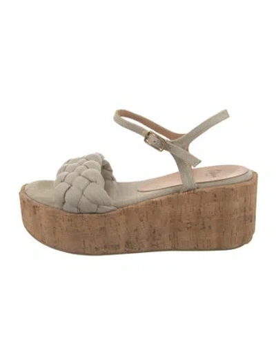 Pre-owned Castaã±er Sandals In Gray