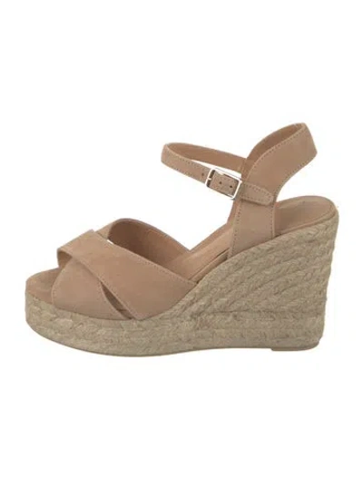 Pre-owned Castaã±er Suede Espadrilles In Neutral