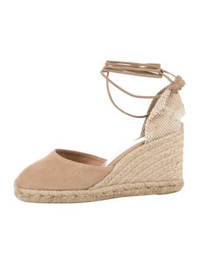 Pre-owned Castaã±er Suede Pumps In Neutrals