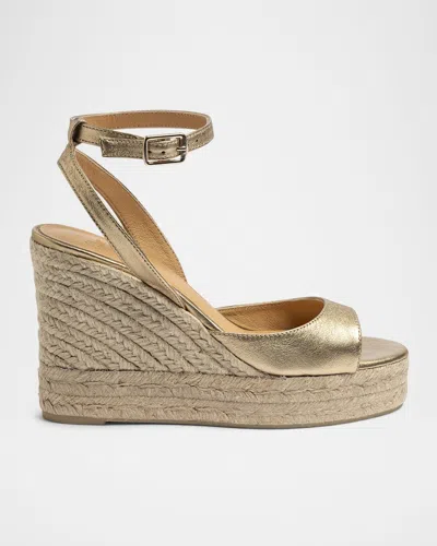 Castaã±er Blair Metallic Wedge Espadrille Sandals In Oro