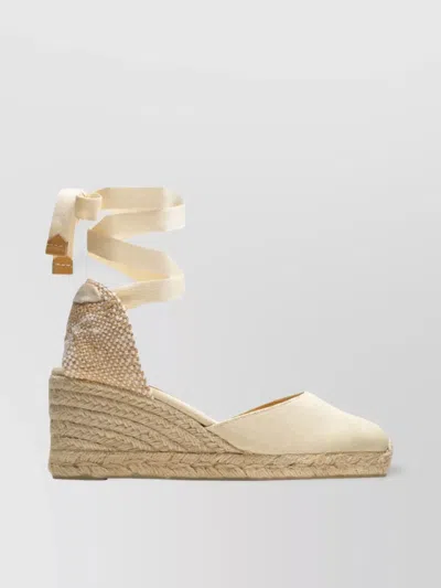 Castaã±er Carina Wedges Ankle Wrap In Neutral
